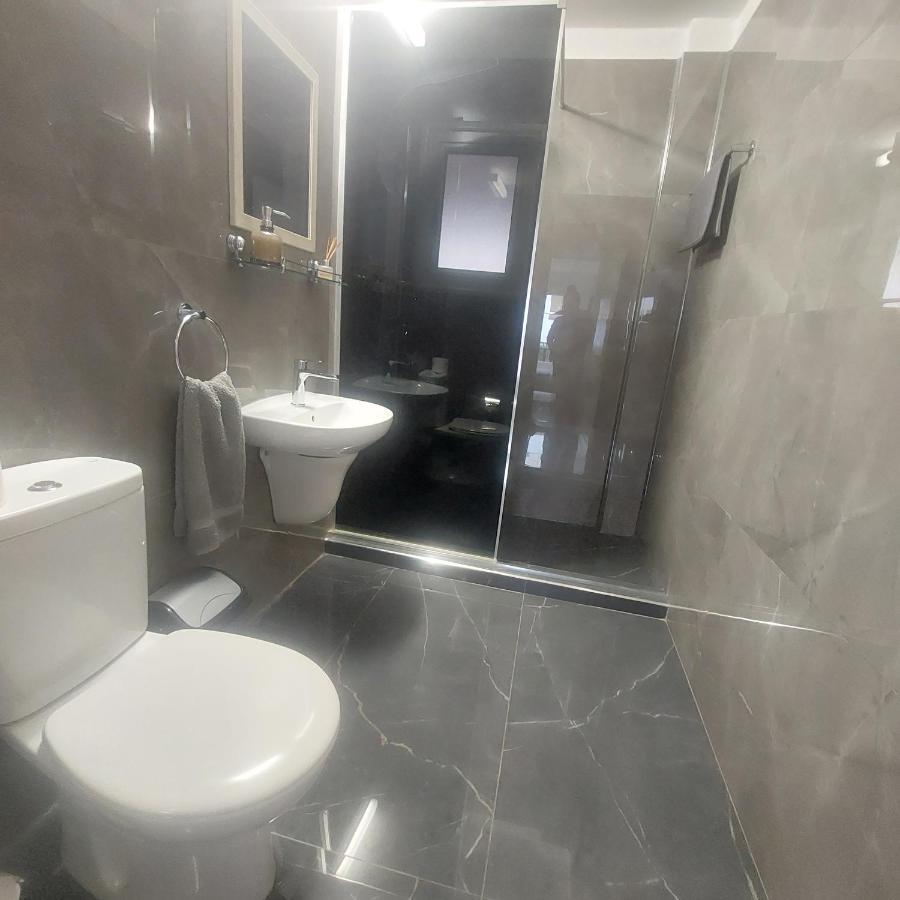 Modern Studio Apartment Armonia Court Paralimni Exteriér fotografie